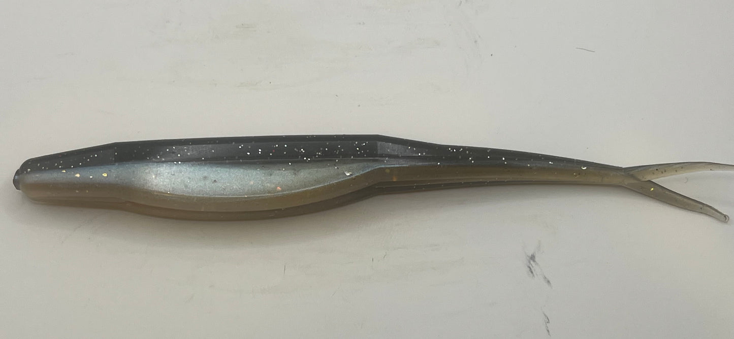Large Flukes 8"